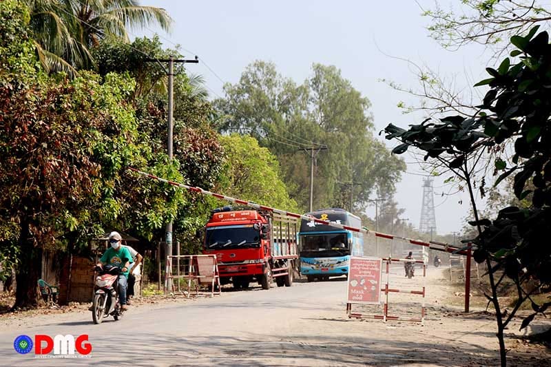 Drivers complain of nighttime curfew along Yangon Sittwe road